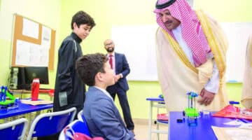 وظائف مدارس الخندق تعلن عن فرص عمل تعليمية للعام الدراسي في السعودية لجميع الجنسيات برواتب ومزايا عالية