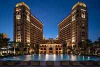 فندق سانت ريجيس يعلن عن وظائف شاغرة بالقطاع الفندقي بقطر لجميع الجنسيات